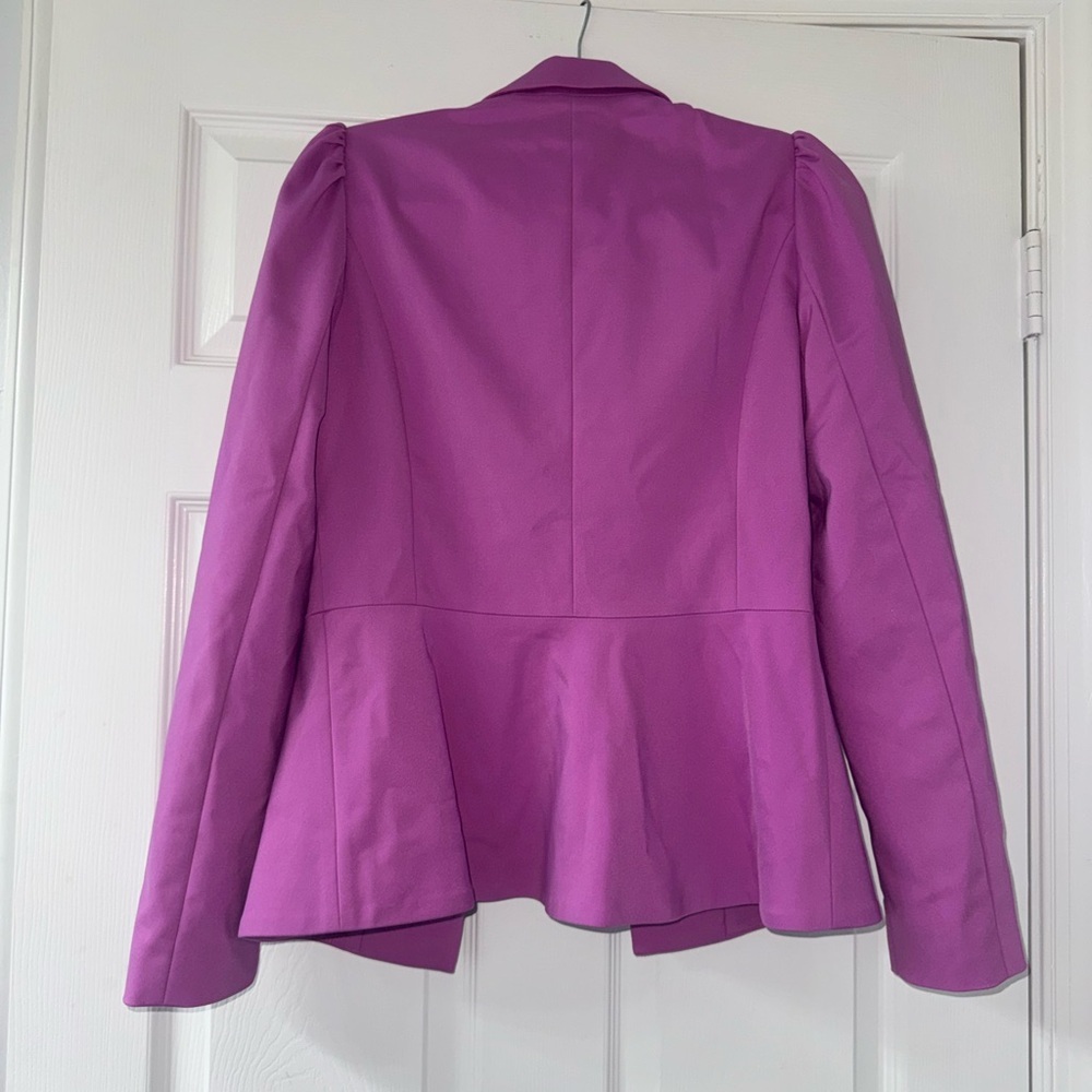 NWT Boston Proper Fuchsia Blazer with Gold Button! - Picture 5 of 5